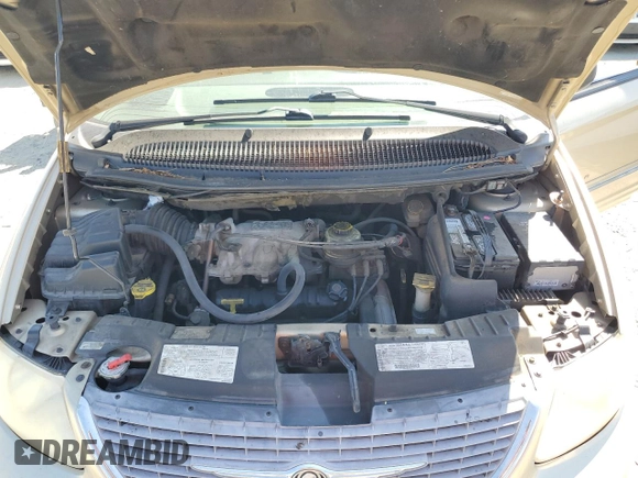 2001 Chrysler Town & Country LXi with VIN 2C8GT54L31R100381, listed as a Copart auction lot 72474224 with 246,308 mi miles and Salvage Title. Bid and sale history available at DreamBid. Image 12.