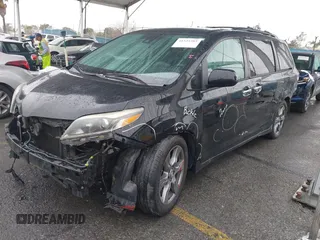 2018 Toyota Sienna SE with VIN 5TDXZ3DC1JS953289, listed as a IAAI auction lot 41525385 with 63,450 mi miles and . Bid and sale history available at DreamBid. Image 19.