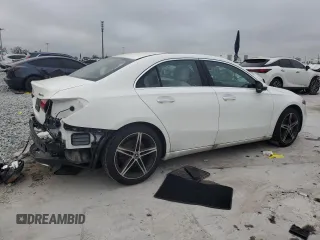 2022 Mercedes-Benz A 220 z VIN W1K3G4FB4NJ377057, wystawiony jako Copart lot #45632845 z przebiegiem 19 977 mil mil oraz Nie do naprawy • Non repairable. Historia ofert i sprzedaży dostępna na DreamBid. Obrazek 3.