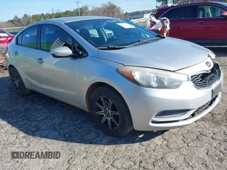 2014 Kia Forte LX with VIN KNAFK4A61E5241121, listed as a IAAI auction lot 41223328 with 155,663 mi miles. Bid and sale history available at carsss.com. Image 1.