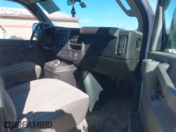 2016 Chevrolet Express Cargo with VIN 1GCWGAFF7G1280009, listed as a IAAI auction lot 41908291 with 148,798 mi miles and . Bid and sale history available at DreamBid. Image 5.