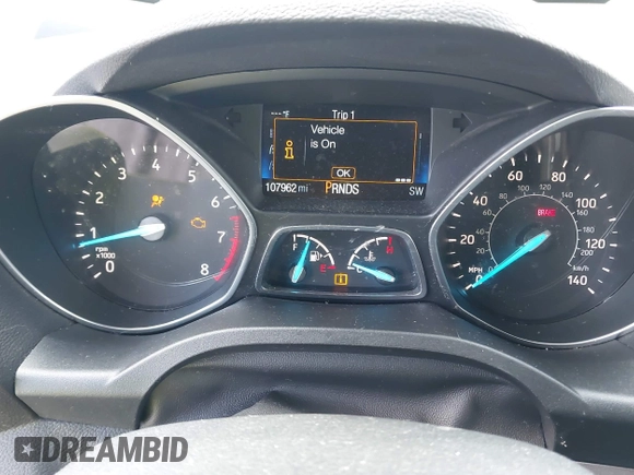 2018 Ford Escape SE z VIN 1FMCU9GD6JUB45046, wystawiony jako IAAI lot #42314262 z przebiegiem 107 962 mil mil oraz . Historia ofert i sprzedaży dostępna na DreamBid. Obrazek 7.