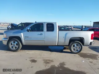 2012 Chevrolet Silverado 1500 LT with VIN 1GCRCSE06CZ249924, listed as a IAAI auction lot 41665113 with 118,830 mi miles. Bid and sale history available at carsss.com. Image 14.