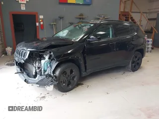 2021 Jeep Compass Latitude z VIN 3C4NJDBB9MT552064, wystawiony jako IAAI lot #42345320 z przebiegiem 57 080 mil mil oraz . Historia ofert i sprzedaży dostępna na DreamBid. Obrazek 17.