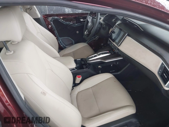 2018 Honda Clarity Plug-In Hybrid Touring with VIN JHMZC5F3XJC005797, listed as a IAAI auction lot 42021622 with 58,307 mi miles. Bid and sale history available at carsss.com. Image 5.