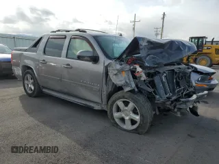 2007 Chevrolet Avalanche LTZ with VIN 3GNFK12Y77G232461, listed as a Copart auction lot 45599675 with 233,762 mi miles and Salvage Title. Bid and sale history available at DreamBid. Image 4.