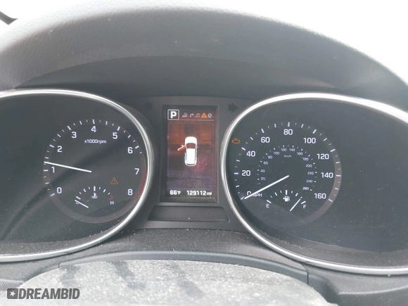 2017 Hyundai Santa Fe Limited Ultimate with VIN KM8SRDHF8HU208593, listed as a IAAI auction lot 42081150 with 129,112 mi miles. Bid and sale history available at carsss.com. Image 7.