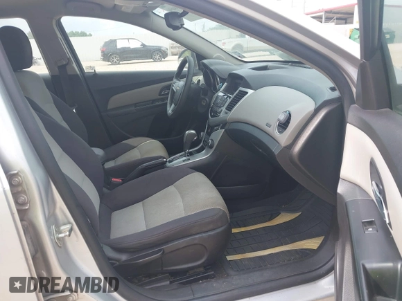 2014 Chevrolet Cruze LS with VIN 1G1PA5SH2E7161033, listed as a IAAI auction lot 42104694 with 178,481 mi miles and . Bid and sale history available at DreamBid. Image 5.