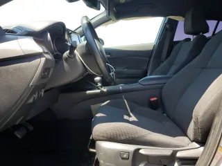 2018 Toyota C-HR XLE with VIN NMTKHMBX3JR016192, listed as a Copart auction lot 63130115 with 92,844 mi miles and Salvage title. Bid and sale history available at DreamBid. Image 7.