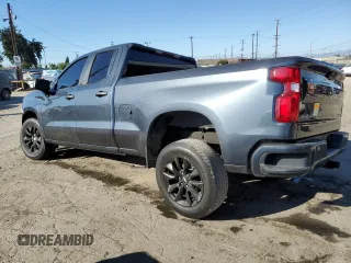 2020 Chevrolet Silverado 1500 Custom with VIN 1GCRWBEK1LZ311786, listed as a Copart auction lot 77437184 with 84,746 mi miles and Salvage Title. Bid and sale history available at carsss.com. Image 2.