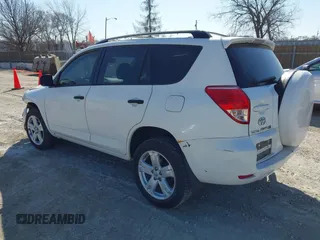 2006 Toyota RAV4 with VIN JTMBK33V165004551, listed as a IAAI auction lot 41757152 with 177,508 mi miles. Bid and sale history available at carsss.com. Image 3.