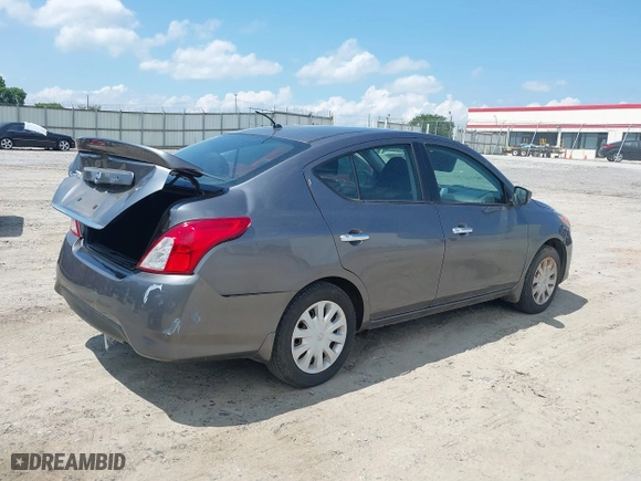 2019 Nissan Versa Sedan SV with VIN 3N1CN7AP3KL827549, listed as a IAAI auction lot 39598066 with 120,817 mi miles. Bid and sale history available at carsss.com. Image 4.