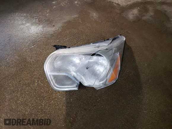 2018 Ford Transit z VIN 1FTYR1YM5JKA58794, wystawiony jako Copart lot #51187265 z przebiegiem 121 489 mil mil oraz Szkoda całkowita • Salvage title. Historia ofert i sprzedaży dostępna na DreamBid. Obrazek 12.