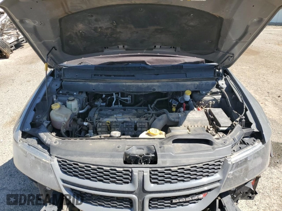 2020 Dodge Journey SE Value with VIN 3C4PDCABXLT274558, listed as a Copart auction lot 50407555 with 106,404 mi miles and Salvage Title. Bid and sale history available at DreamBid. Image 13.