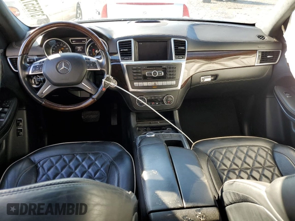 2015 Mercedes-Benz GL-Class GL 550 with VIN 4JGDF7DE4FA591740, listed as a Copart auction lot 37655723 with 189,163 mi miles. Bid and sale history available at carsss.com. Image 8.