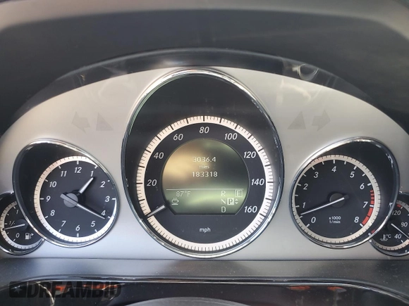 2011 Mercedes-Benz E 350 Luxury with VIN WDDHF5GB8BA327898, listed as a Copart auction lot 61077415 with 183,318 mi miles and Salvage title. Bid and sale history available at DreamBid. Image 9.