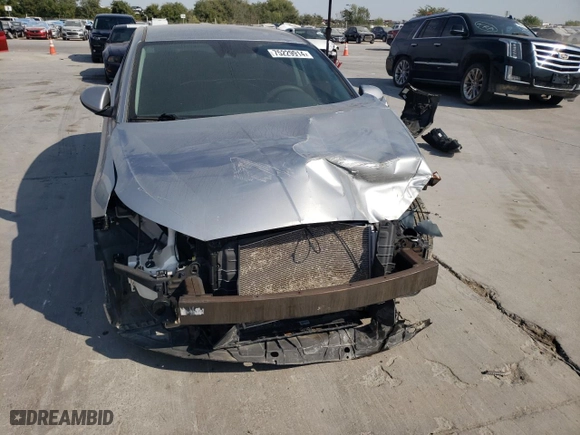 2020 Hyundai Elantra Value Edition with VIN 5NPD84LF9LH607622, listed as a Copart auction lot 75229914 with 81,790 mi miles and Salvage Title. Bid and sale history available at carsss.com. Image 5.
