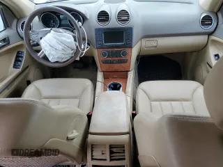 2007 Mercedes-Benz M 350 with VIN 4JGBB86E67A269799, listed as a Copart auction lot 53234715 with 83,236 mi miles and Salvage Title. Bid and sale history available at DreamBid. Image 8.