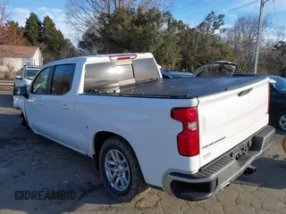 2019 Chevrolet Silverado 1500 LT with VIN 3GCUYDED6KG131283, listed as a IAAI auction lot 41663381 with 103,041 mi miles. Bid and sale history available at carsss.com. Image 3.