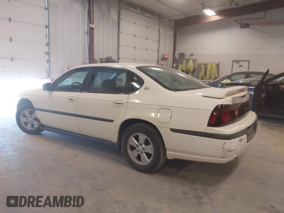 2004 Chevrolet Impala with VIN 2G1WF52E949105154, listed as a IAAI auction lot 42139491 with 176,924 mi miles. Bid and sale history available at carsss.com. Image 3.