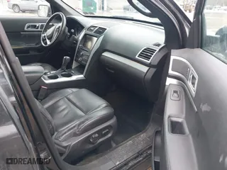2014 Ford Explorer XLT with VIN 1FM5K8D85EGA00634, listed as a IAAI auction lot 41625396 with 190,926 mi miles. Bid and sale history available at carsss.com. Image 5.