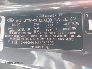 2020 Kia Forte GT-Line z VIN 3KPF34AD4LE180606, wystawiony jako IAAI lot #42311974 z przebiegiem 46 088 mil mil oraz . Historia ofert i sprzedaży dostępna na DreamBid. Obrazek 9.
