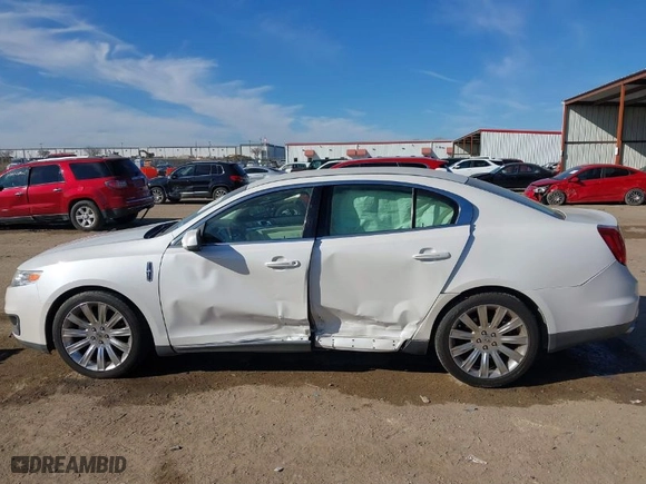 2011 Lincoln MKS with VIN 1LNHL9DR9BG601968, listed as a IAAI auction lot 41351552 with 78406 miles. Bid and sale history available at carsss.com. Image 14.