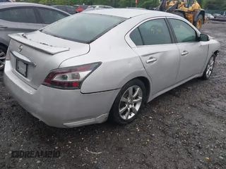 2012 Nissan Maxima SV with VIN 1N4AA5AP6CC867258, listed as a IAAI auction lot 42386985 with Not provided miles and . Bid and sale history available at DreamBid. Image 4.