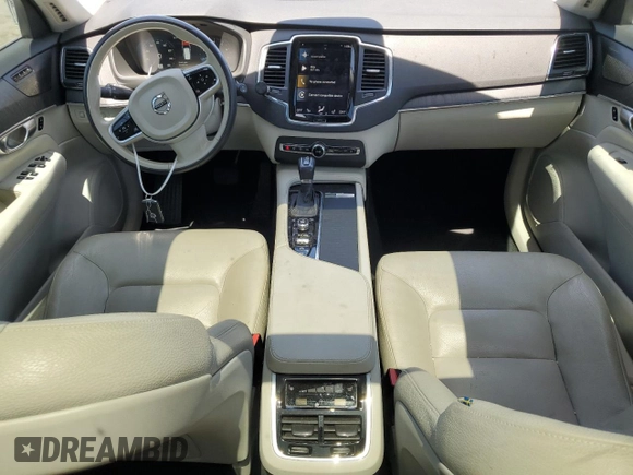 2020 Volvo XC90 Momentum with VIN YV4A22PK4L1550296, listed as a Copart auction lot 59565505 with 100,200 mi miles and Salvage title. Bid and sale history available at DreamBid. Image 8.