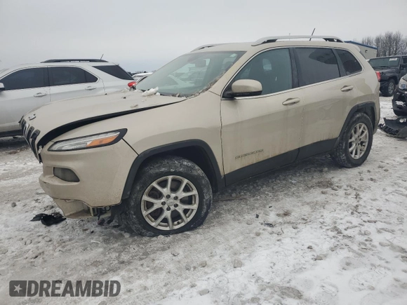 2015 Jeep Cherokee North with VIN 1C4PJMCS1FW582132, listed as a Copart auction lot 82972524 with 196,334 mi miles and Clean Title. Bid and sale history available at carsss.com. Image 1.