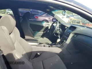 2013 Hyundai Genesis Coupe R-Spec z VIN KMHHT6KD9DU090420, wystawiony jako Copart lot #84694244 z przebiegiem 89 639 mil mil oraz Szkoda całkowita • Salvage title. Historia ofert i sprzedaży dostępna na DreamBid. Obrazek 10.