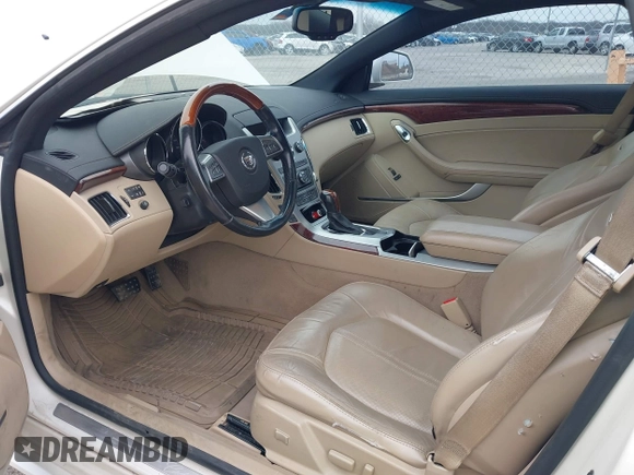2011 Cadillac CTS Premium z VIN 1G6DP1ED0B0127240, wystawiony jako IAAI lot #41630608 z przebiegiem 118 417 mil mil oraz . Historia ofert i sprzedaży dostępna na DreamBid. Obrazek 5.