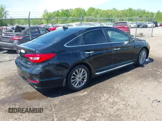 2015 Hyundai Sonata Limited with VIN 5NPE34AF2FH255512, listed as a IAAI auction lot 42075804 with 156,189 mi miles and . Bid and sale history available at carsss.com. Image 4.