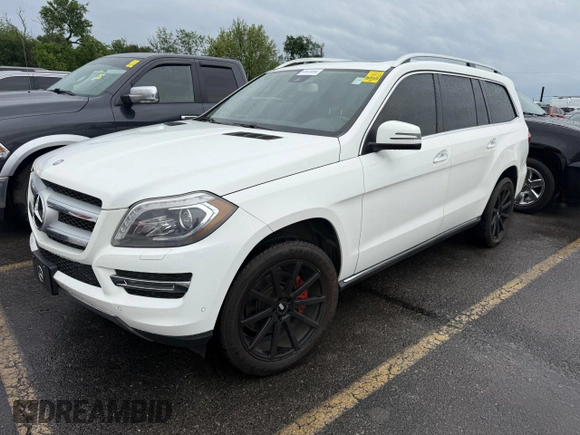 2015 Mercedes-Benz GL-Class GL 450 with VIN 4JGDF6EEXFA455752, listed as a Copart auction lot 55463005 with 160,157 mi miles and Clean Title. Bid and sale history available at carsss.com. Image 2.