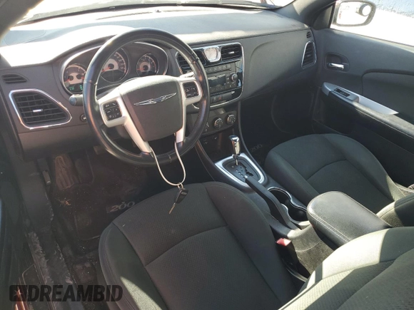 2011 Chrysler 200 Touring with VIN 1C3BC2EB2BN530034, listed as a Copart auction lot 75815354 with 137,040 mi miles and Clean Title. Bid and sale history available at carsss.com. Image 8.