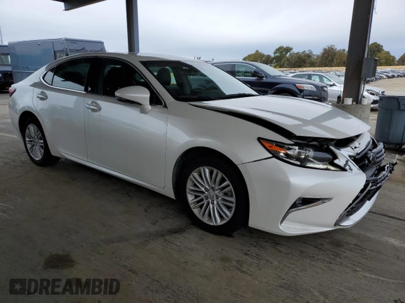 2018 Lexus ES with VIN 58ABK1GG7JU094369, listed as a Copart auction lot 47455215 with 68,685 mi miles and Salvage Title. Bid and sale history available at carsss.com. Image 4.