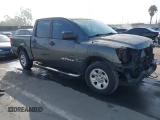 2006 Nissan Titan SE z VIN 1N6AA07A16N525111, wystawiony jako IAAI lot #41664540 z przebiegiem Nie podano mil oraz . Historia ofert i sprzedaży dostępna na DreamBid. Obrazek 1.