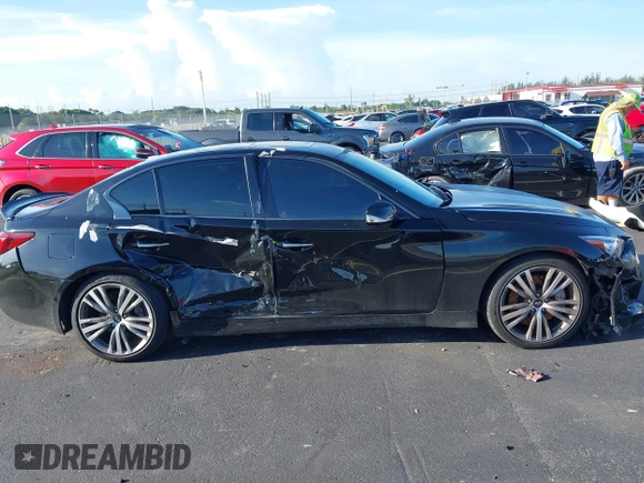 2019 Infiniti Q50 Luxe with VIN JN1EV7AP7KM516656, listed as a IAAI auction lot 42695766 with 100,206 mi miles and . Bid and sale history available at DreamBid. Image 13.