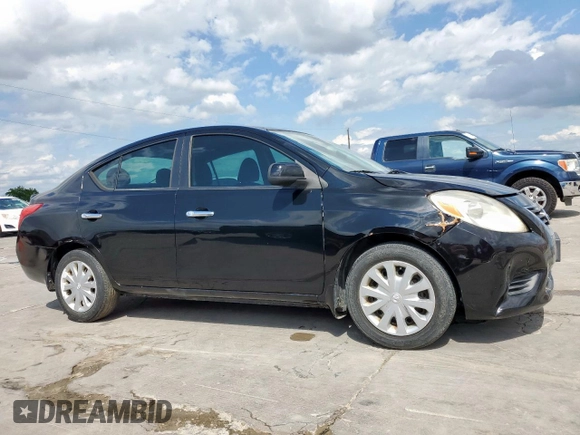 2012 Nissan Versa SV with VIN 3N1CN7AP2CL850046, listed as a Copart auction lot 54438875 with 135,258 mi miles and Salvage Title. Bid and sale history available at carsss.com. Image 4.