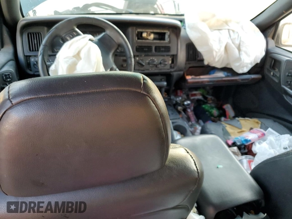 1997 Jeep Grand Cherokee TSi with VIN 1J4FX58SXVC565347, listed as a Copart auction lot 80953334 with 355,373 mi miles and Salvage Title. Bid and sale history available at carsss.com. Image 8.