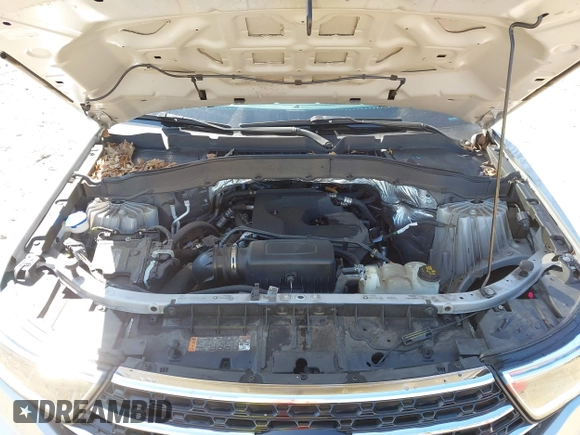 2020 Ford Explorer XLT with VIN 1FMSK7DH8LGA09516, listed as a IAAI auction lot 41650942 with 113,000 mi miles and . Bid and sale history available at carsss.com. Image 10.