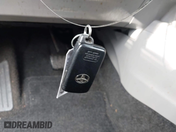 2015 Toyota Prius Two with VIN JTDZN3EU8FJ022093, listed as a IAAI auction lot 41993308 with 114,648 mi miles and . Bid and sale history available at DreamBid. Image 11.