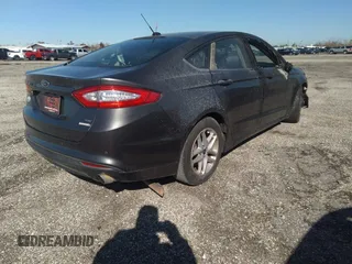 2016 Ford Fusion SE with VIN 3FA6P0HDXGR333108, listed as a IAAI auction lot 41065202 with 184,227 mi miles. Bid and sale history available at carsss.com. Image 4.