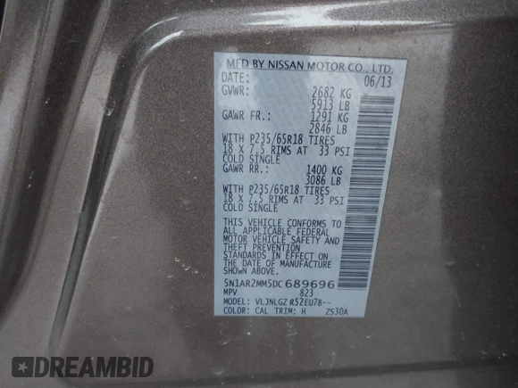 2013 Nissan Pathfinder S with VIN 5N1AR2MM5DC689696, listed as a IAAI auction lot 41445945 with 121,902 mi miles. Bid and sale history available at carsss.com. Image 9.