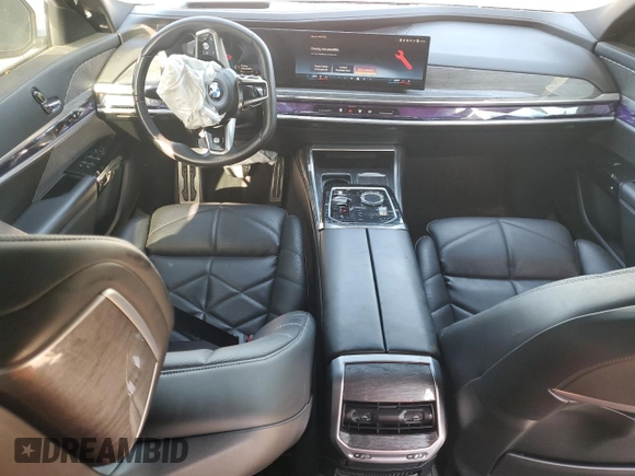 2023 BMW 7 Series 740i с VIN WBA23EH09PCM61561, выставлен на аукционе Copart как лот 51762815 с пробегом 50 526 миль миль и На запчасти • Non repairable. История ставок и продаж доступна на DreamBid. Изображение 8.