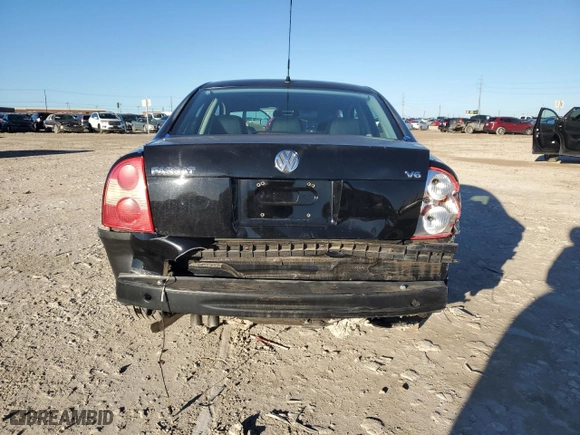 2003 Volkswagen Passat GLX with VIN WVWRH63B23P206500, listed as a Copart auction lot 81102574 with 76,807 mi miles and Salvage Title. Bid and sale history available at carsss.com. Image 6.