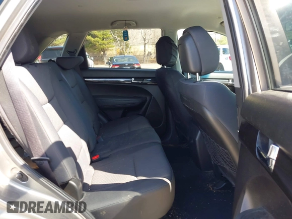 2011 Kia Sorento LX with VIN 5XYKTCA12BG123322, listed as a IAAI auction lot 41931012 with 148,765 mi miles. Bid and sale history available at carsss.com. Image 8.