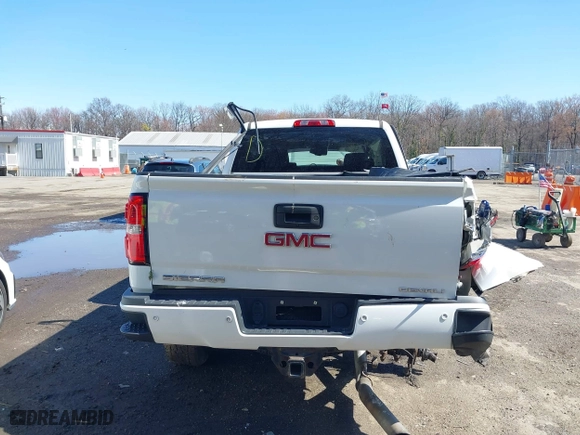 2017 GMC Sierra 2500HD Denali with VIN 1GT12UEG1HF166208, listed as a IAAI auction lot 41806983 with 144,862 mi miles. Bid and sale history available at carsss.com. Image 16.