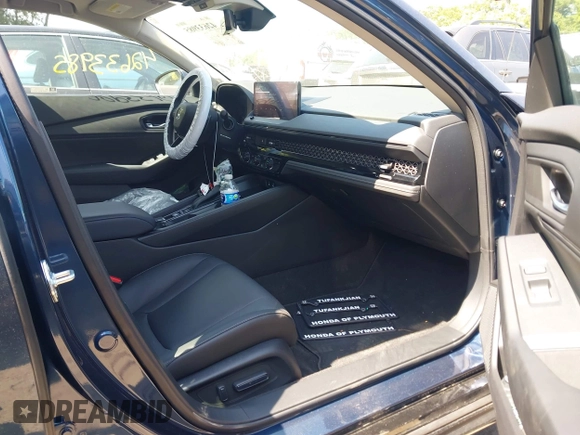 2024 Honda Accord EX-L with VIN 1HGCY2F60RA019413, listed as a IAAI auction lot 42633985 with 8,299 mi miles and . Bid and sale history available at DreamBid. Image 5.