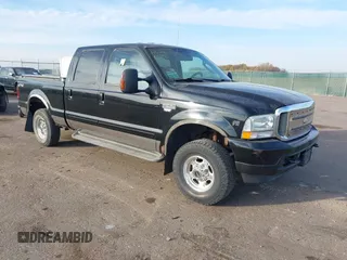 2003 Ford Super Duty F-250 XL with VIN 1FTNW21S33EC82240, listed as a IAAI auction lot 40678011 with 142,865 mi miles. Bid and sale history available at carsss.com. Image 1.